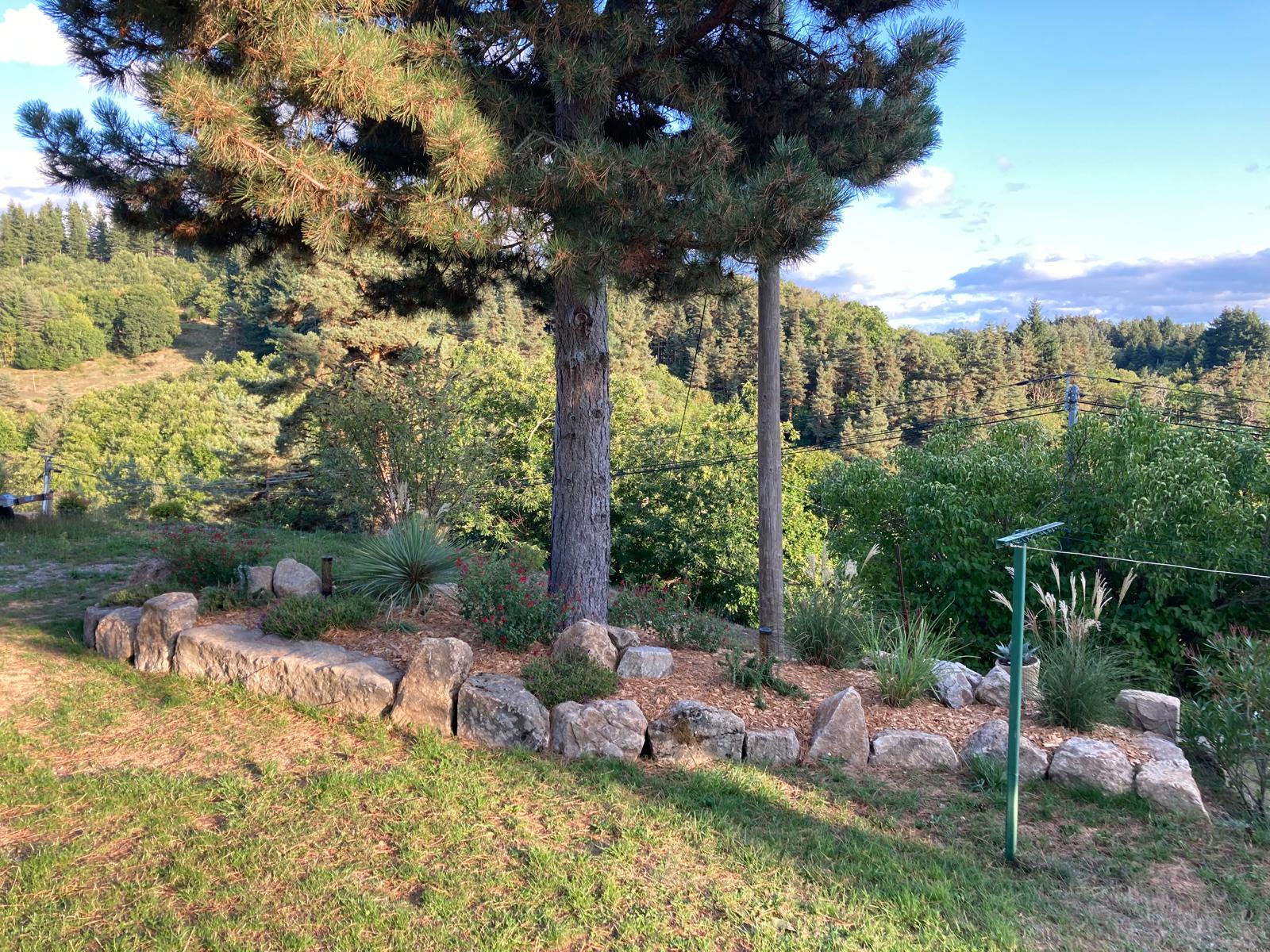 creation_paysagere_toile_paillage_gazon (5)