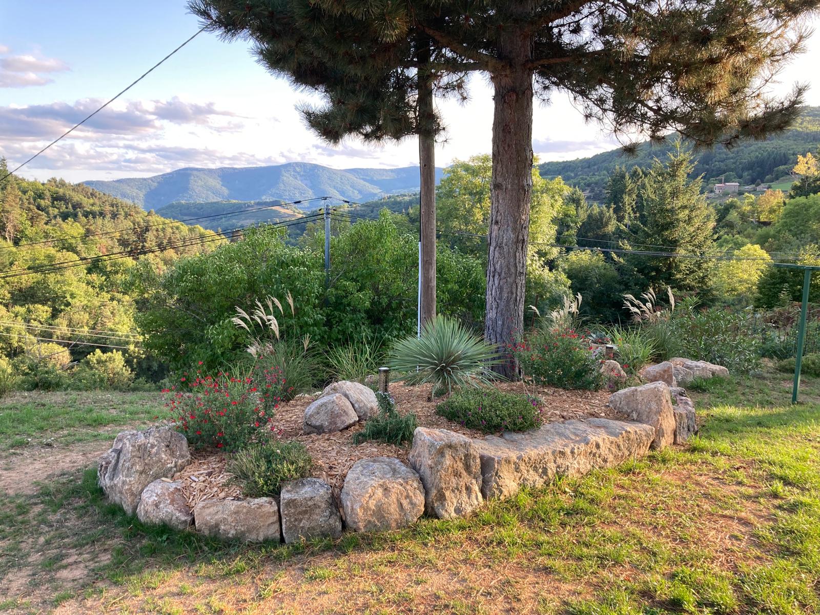 creation_paysagere_toile_paillage_gazon (6)