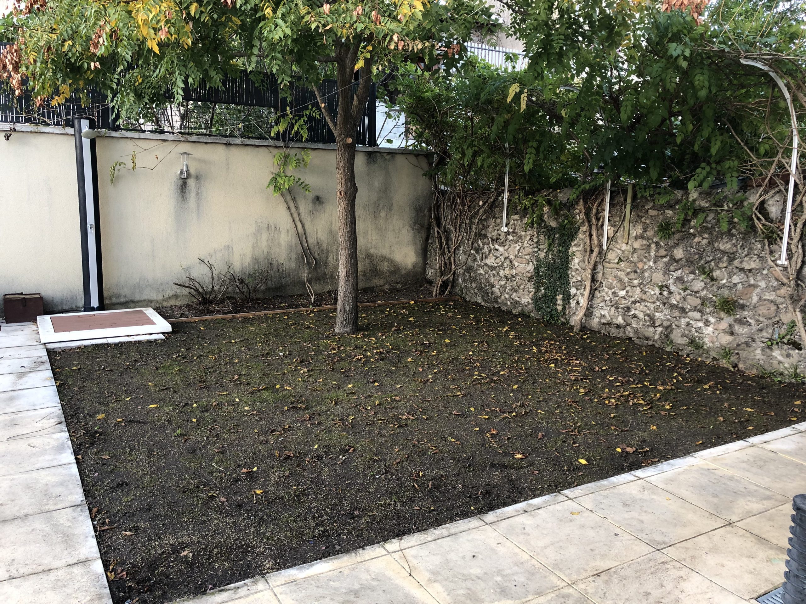 creation_paysagere_toile_paillage_gazon-3.jpg
